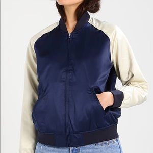 Levi’s Women’s Bomber Jacket
